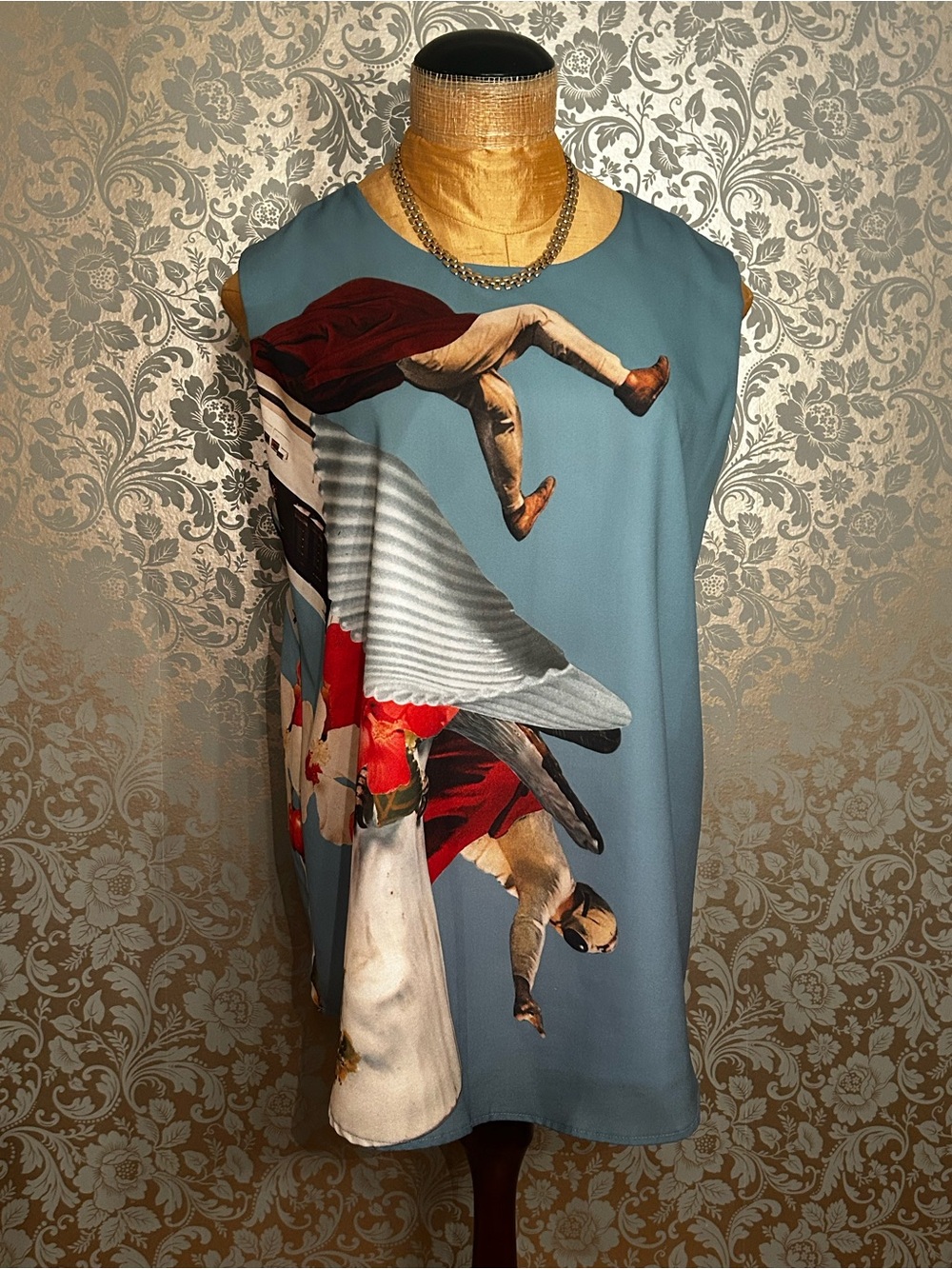Le Galeriste Sleeveless Blue Graphic Print Art Top Size Large